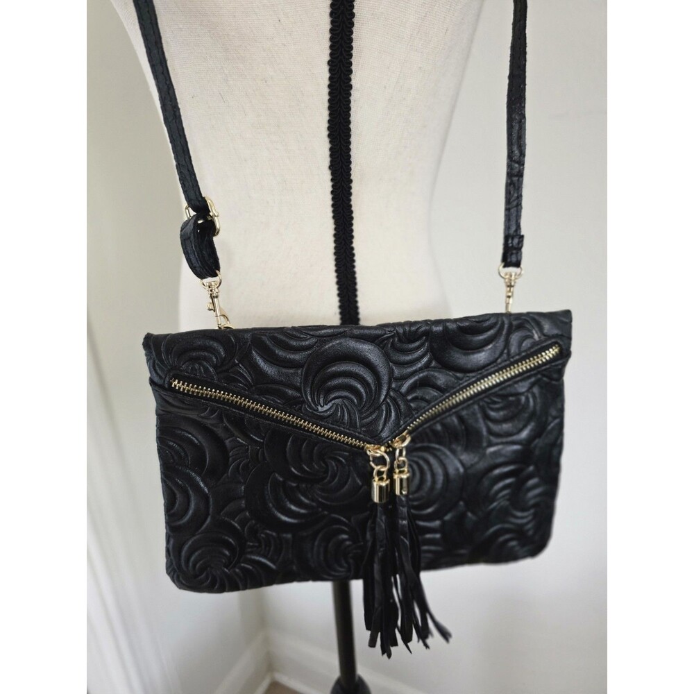 LISA MINARDI Swirl Embossed Genuine LEATHER Tassel Handbag Purse CROSSBODY EuC